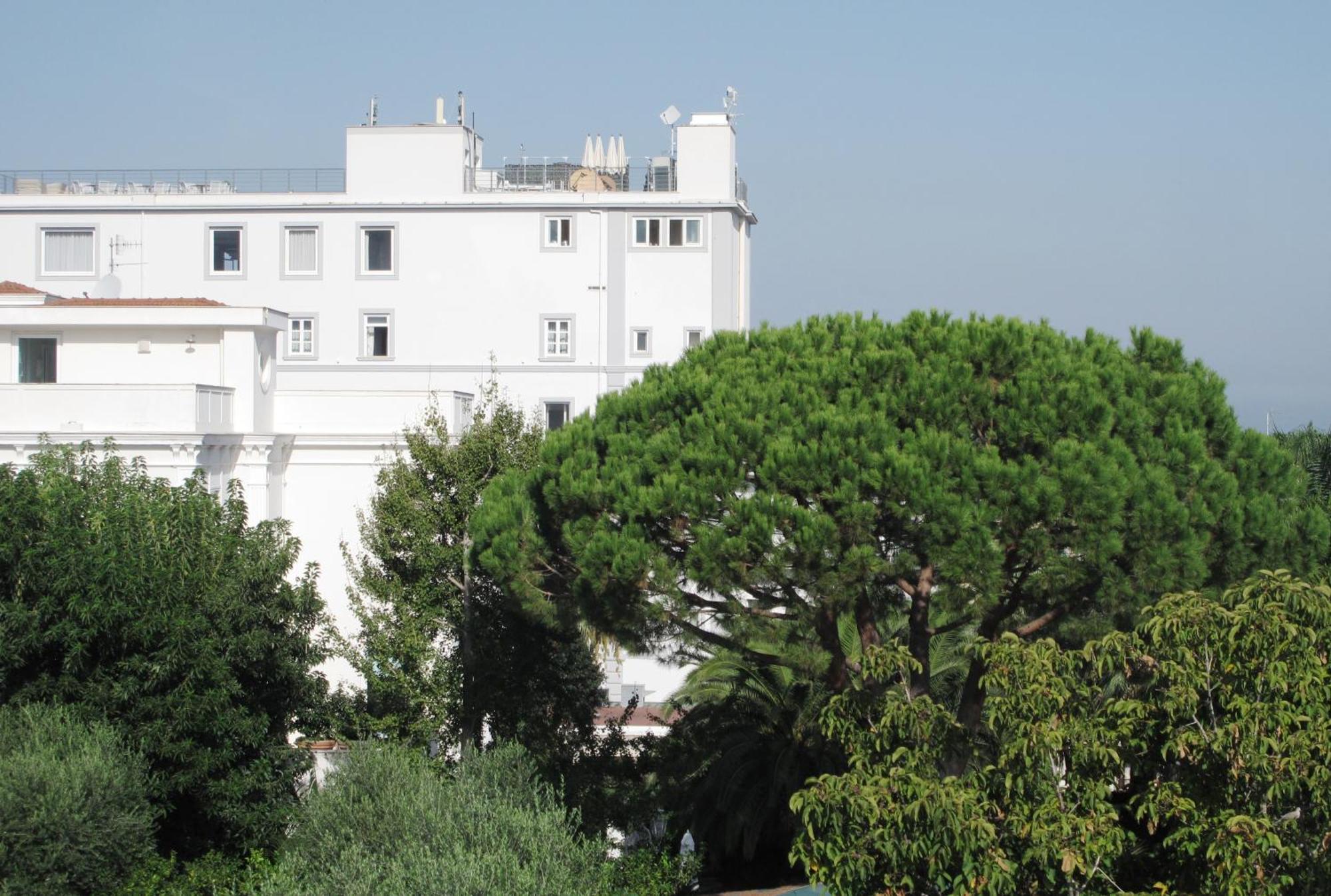 Reggine Holiday Apartments Sant'Agnello Cameră foto